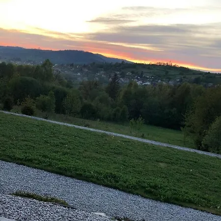 Dom Przy Lesie Domek alpejski Istebna